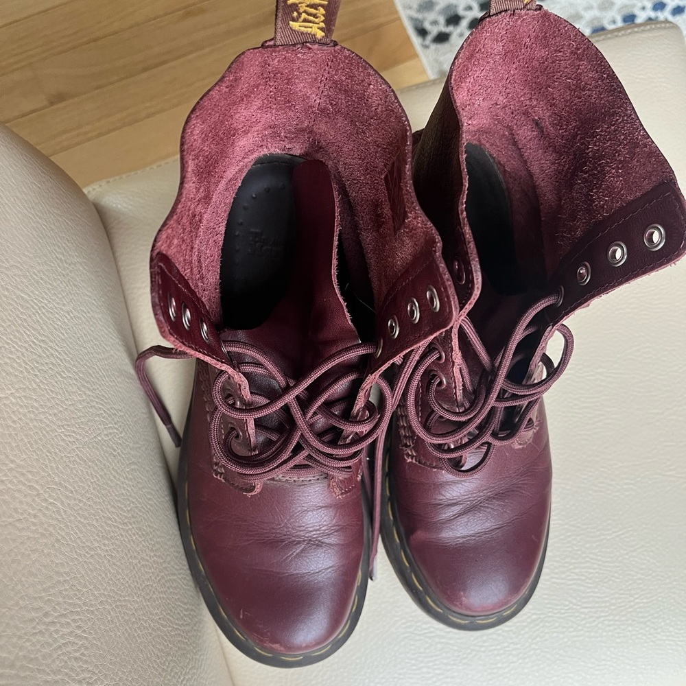 Dr. Martens Dark Red Combat Boots 1460 very soft leather. Burgundy leather
